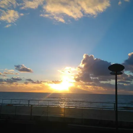 Beachfront Sunset Appartement