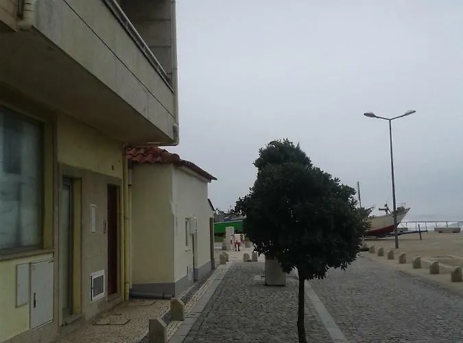 아파트 Front Sunset